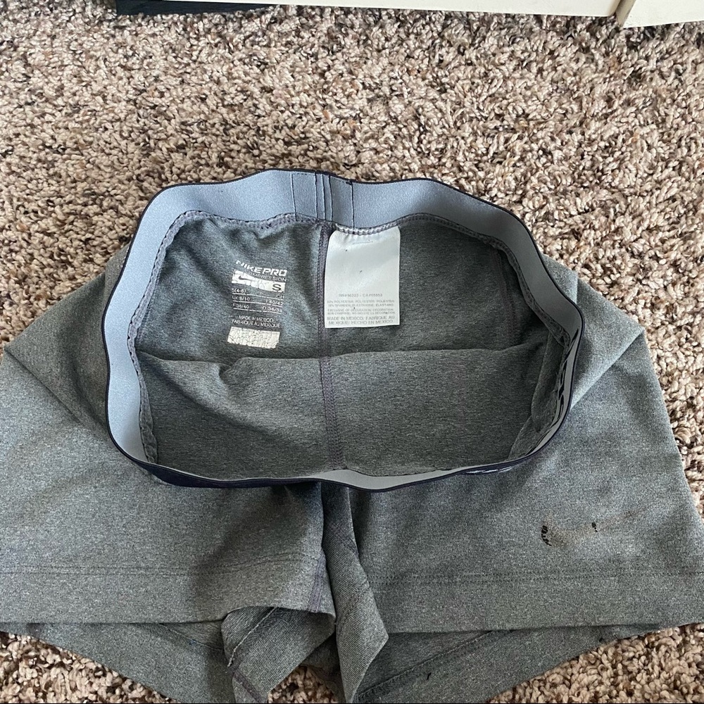 Grey Nike Pro Spandex - Picture 6 of 15